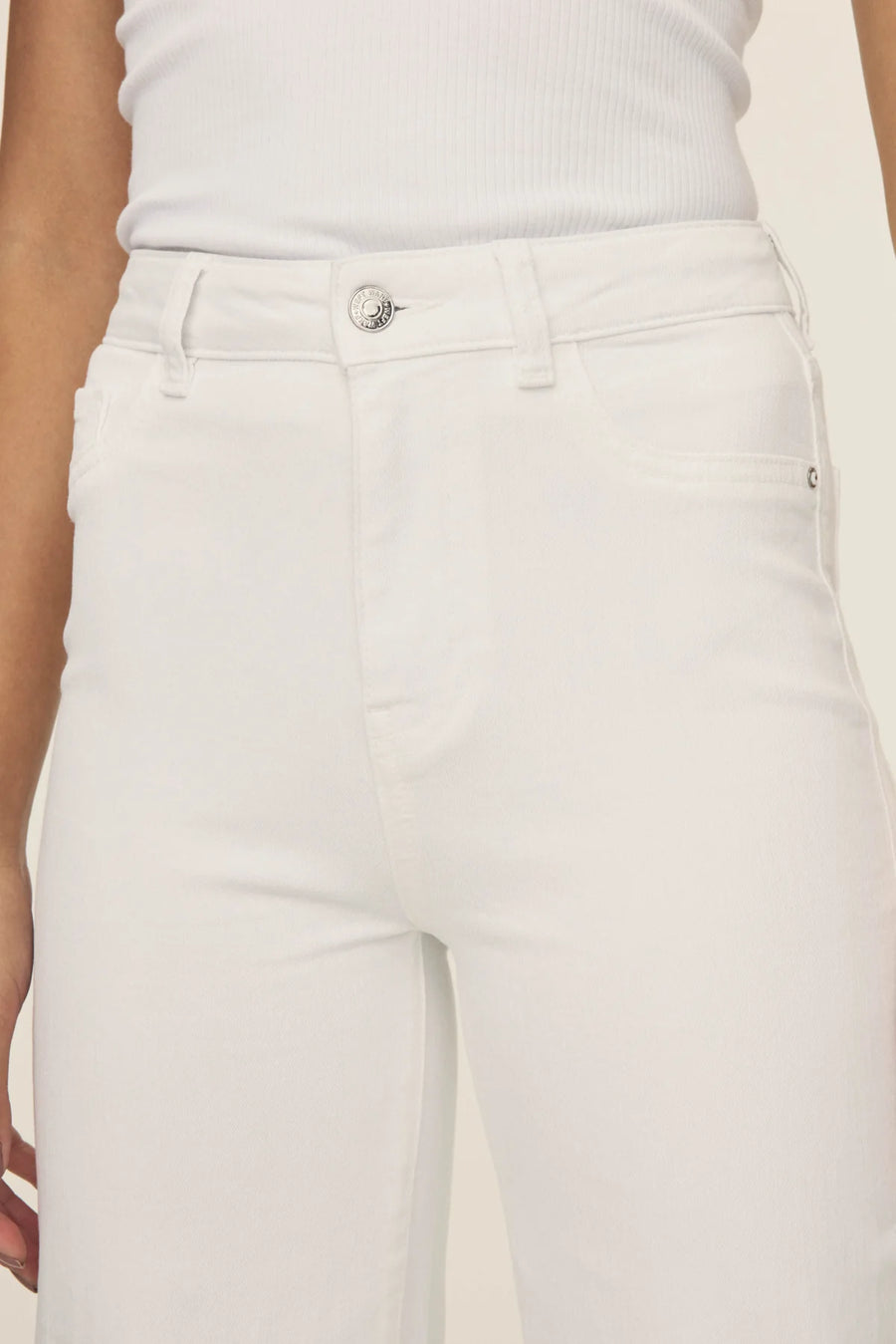 ICN- Cropped Wide Leg Jeans - Optic