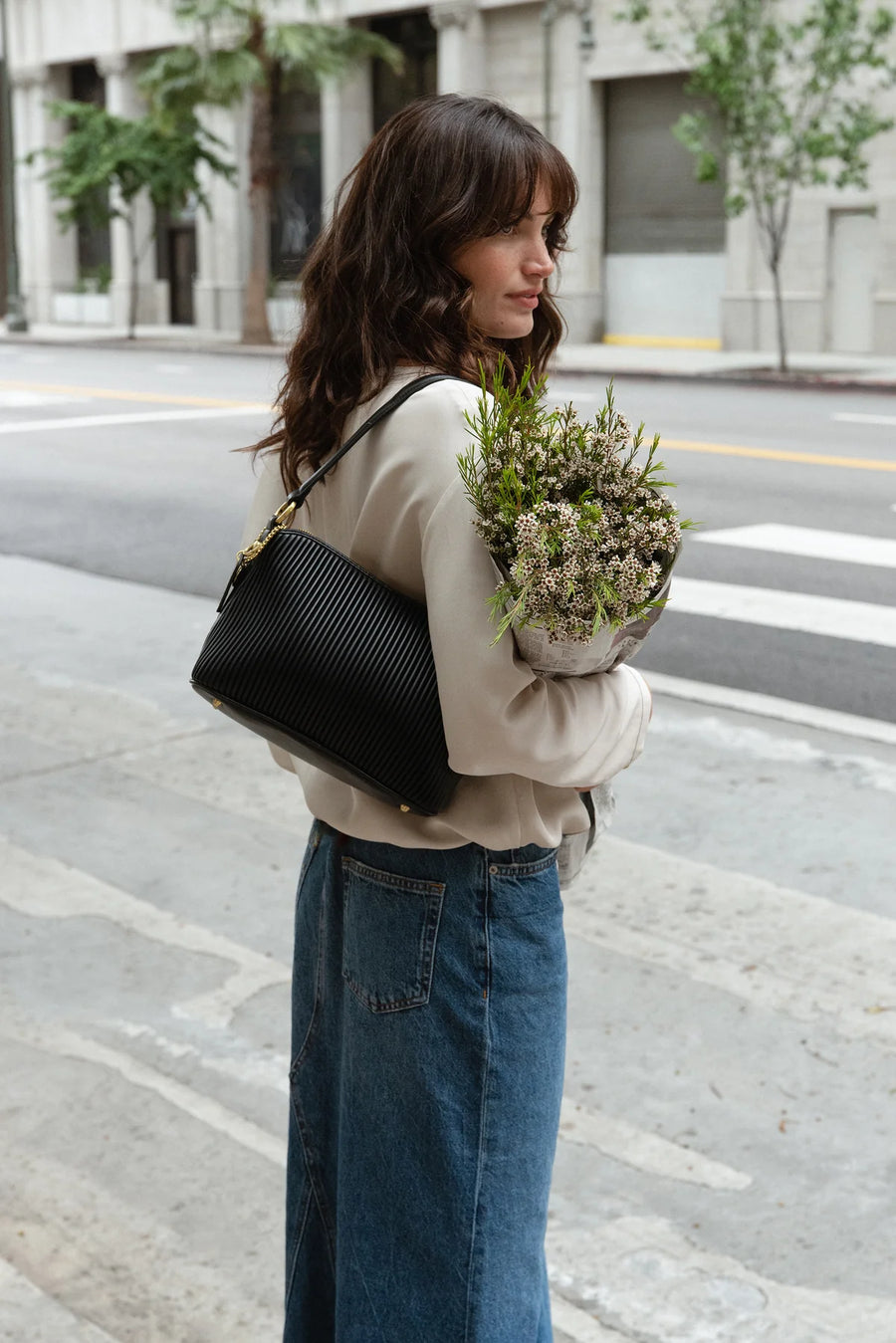 Ella Shoulder Bag Large - Latte