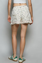 UWP158A Cream Floral
