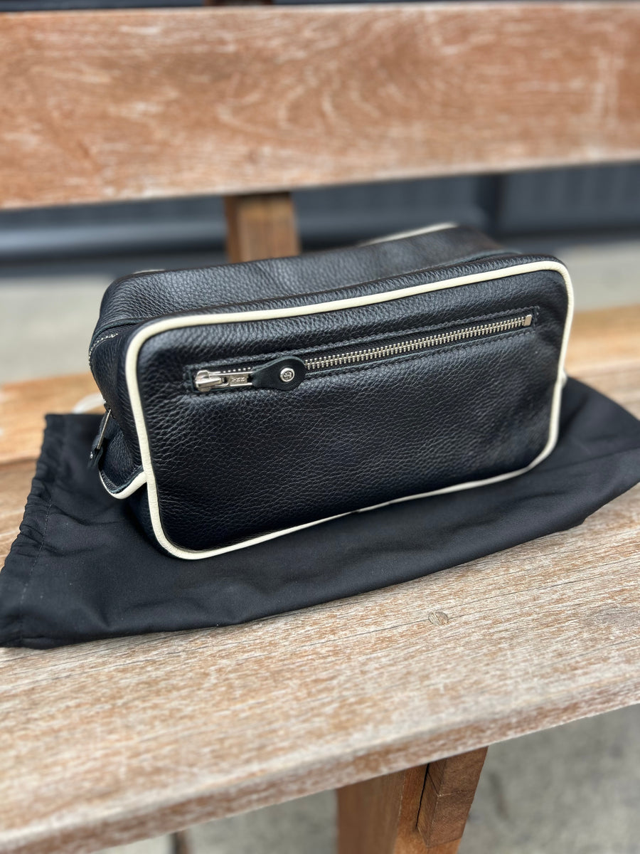 BENCH CRAFT Toiletry Bag