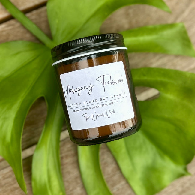 Mahogany Teakwood 8oz Candle
