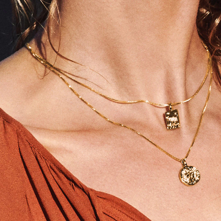 Valkyria Coin Necklace