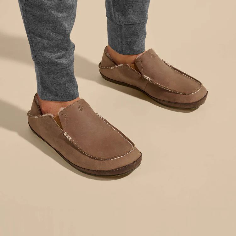 Olukai - Mens Moloa Toffee/ Dark Wood