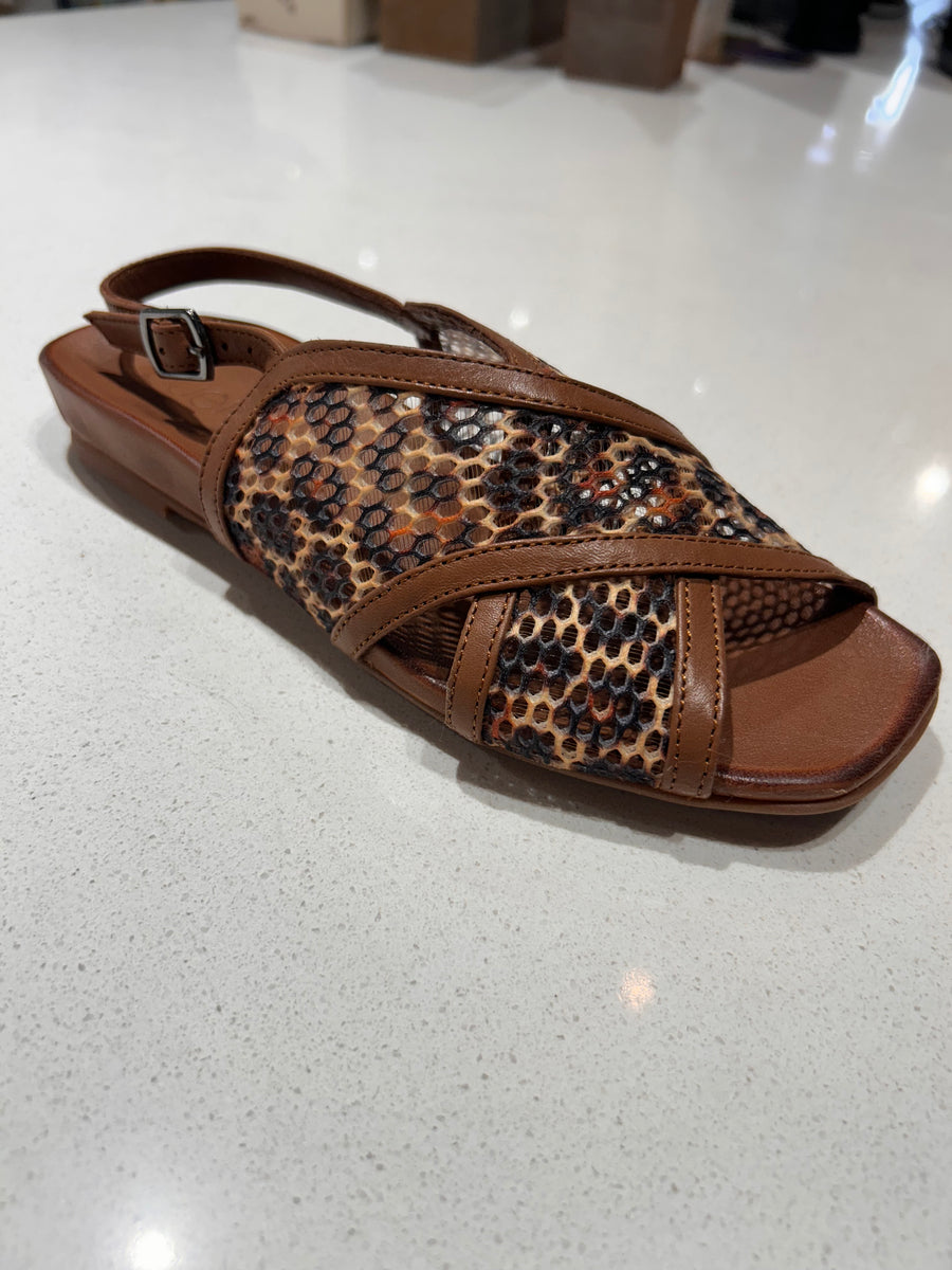 Dee Leopard Print