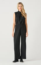 2422200 T LS Pull on Pleated Pants