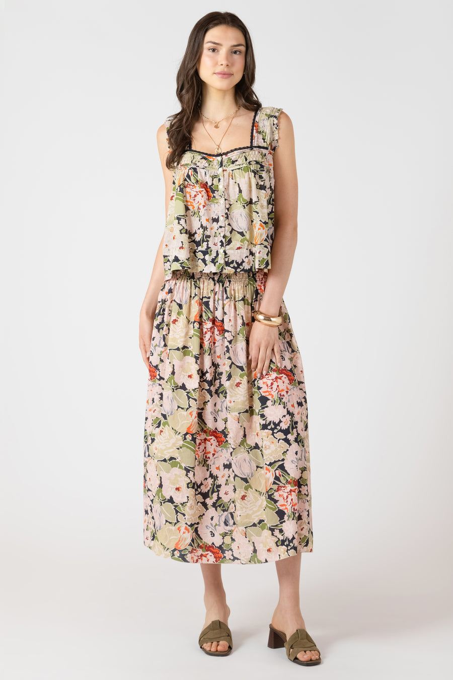 2722713 D Smocked Waist Midi Skirt