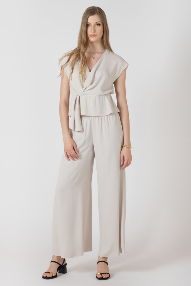 2723501 T Drapey Wrap Top