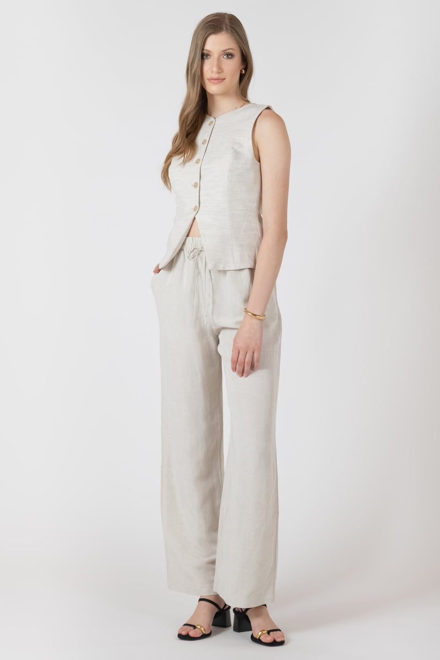 2723510 D Button Up Vest