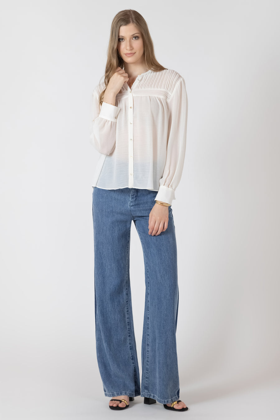 2723701 T Pintuck Detail Blouse