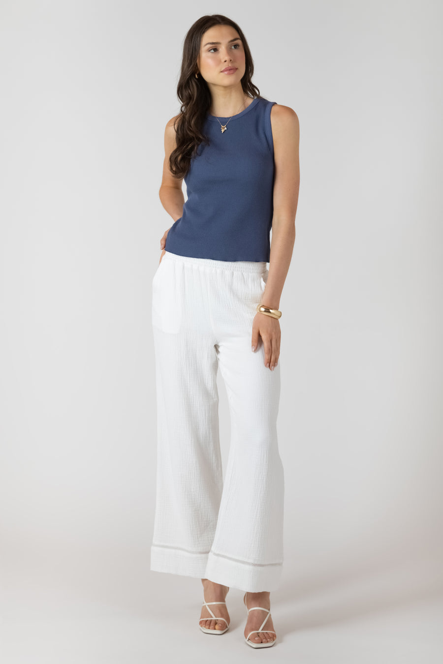 2724304 D Waffle Knit Tank