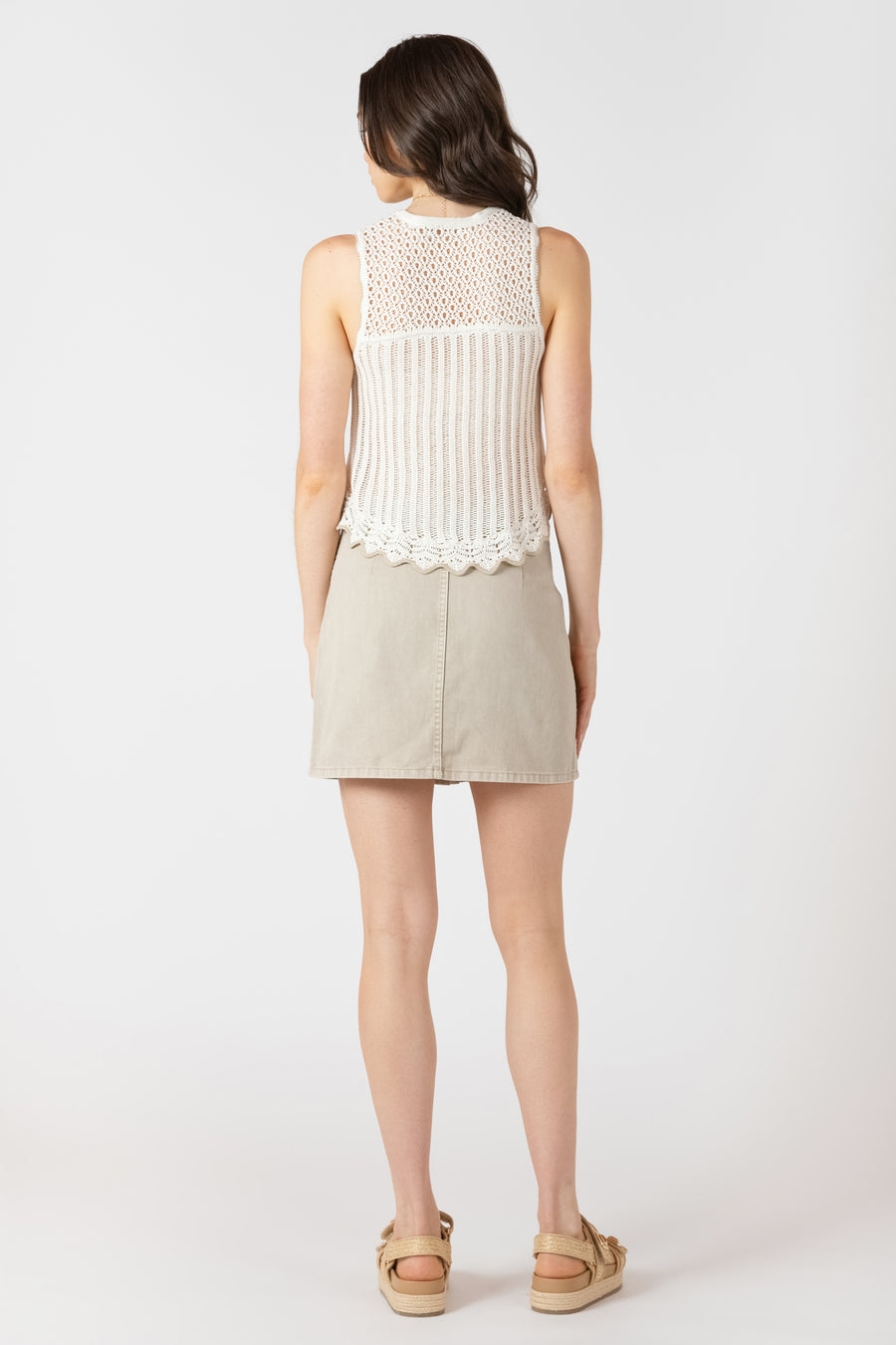 2727006 D Contrast Trim Sweater Tank