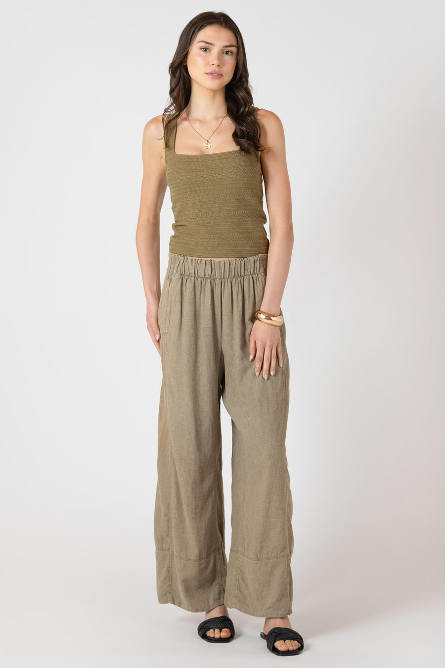 2727007 D Dusty Sage Squareneck Textured Tank