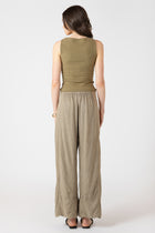 2727007 D Dusty Sage Squareneck Textured Tank