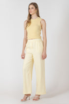 2727020 T Scalloped Pointelle Sweater Top