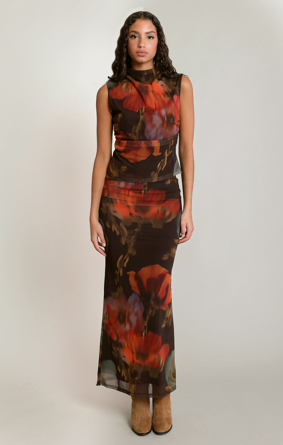 2822200 D Mesh Floral Skirt