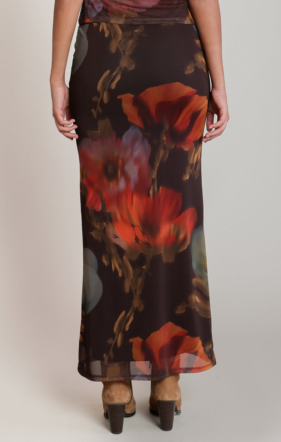 2822200 D Mesh Floral Skirt