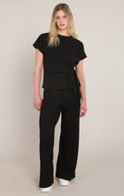 2822204 DG Textured Wide Leg Pant