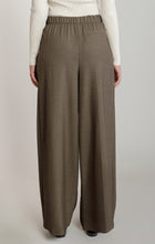 2822714 D Pleat Drawstring Pant