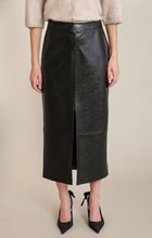 2822715 T Faux Leather Skirt