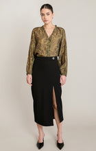 2823724 T Button Front Blouse