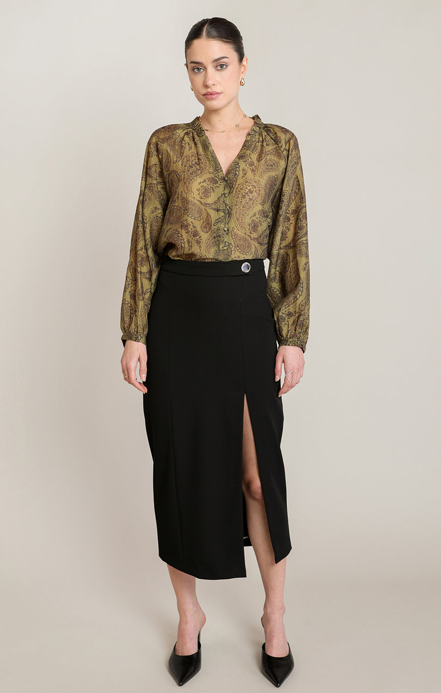 2823724 T Button Front Blouse