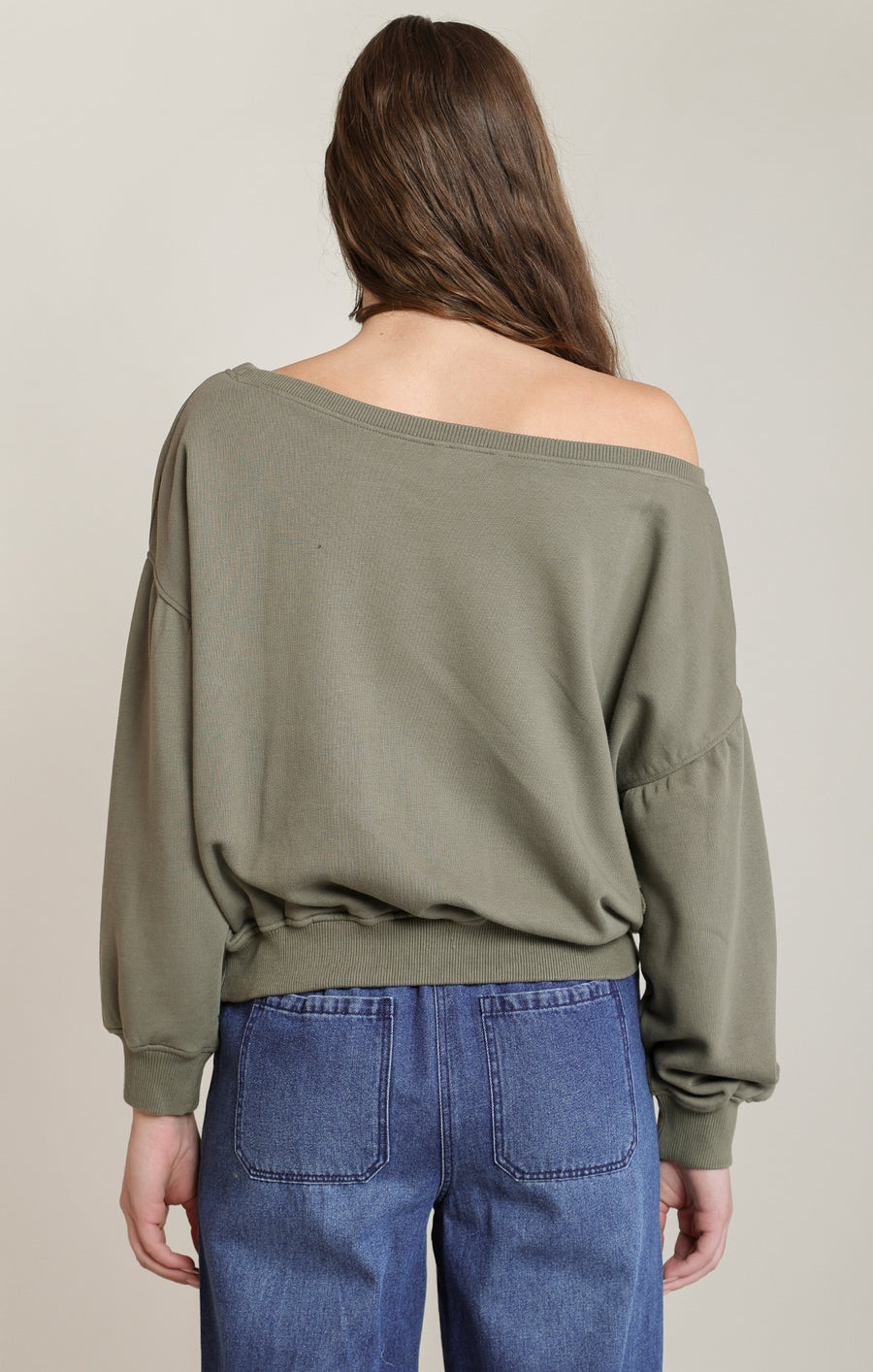 2824013 D Floral Embryoid Sweatshirt