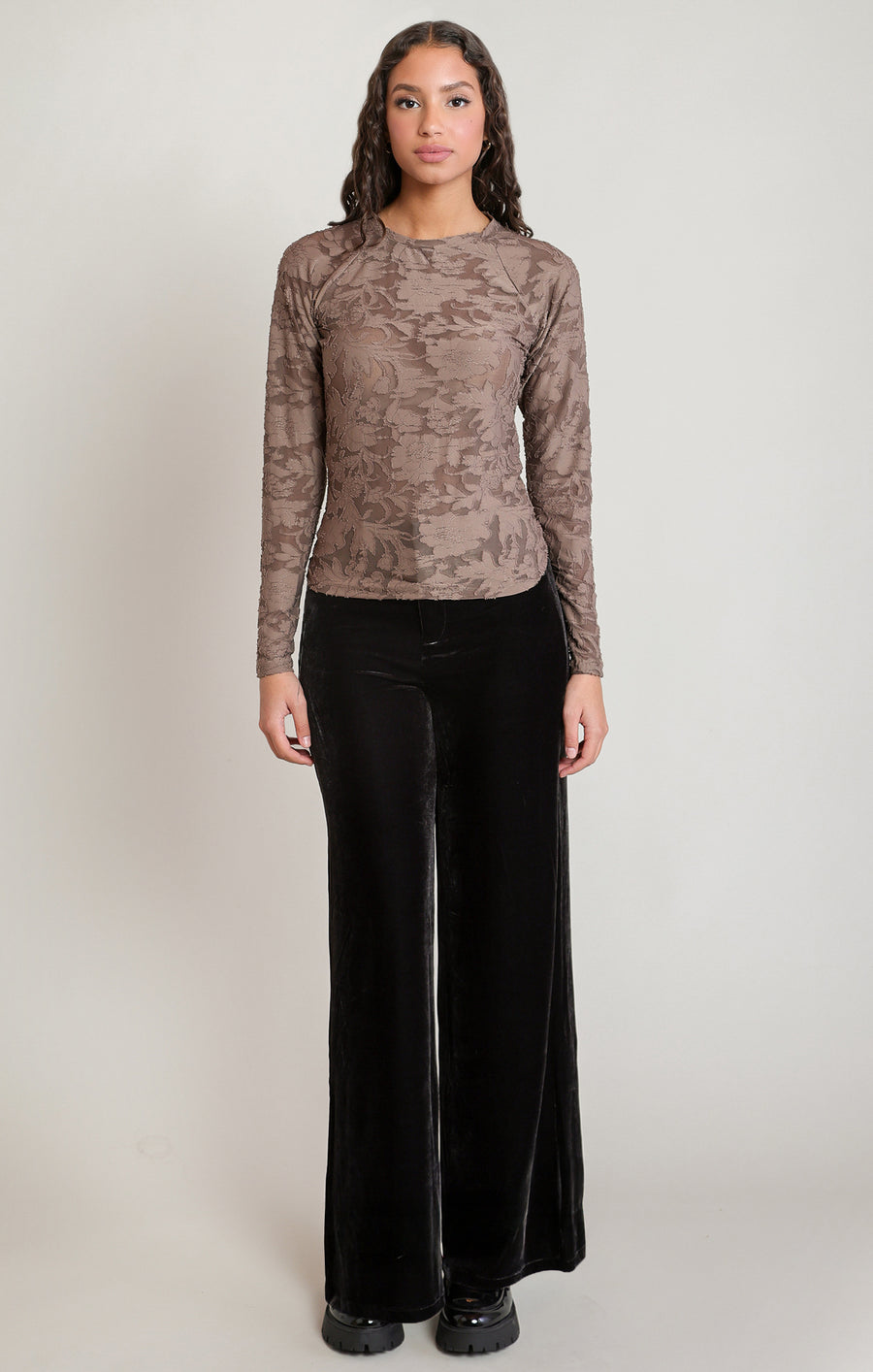 2824025 D Floral Long Sleeve Tee