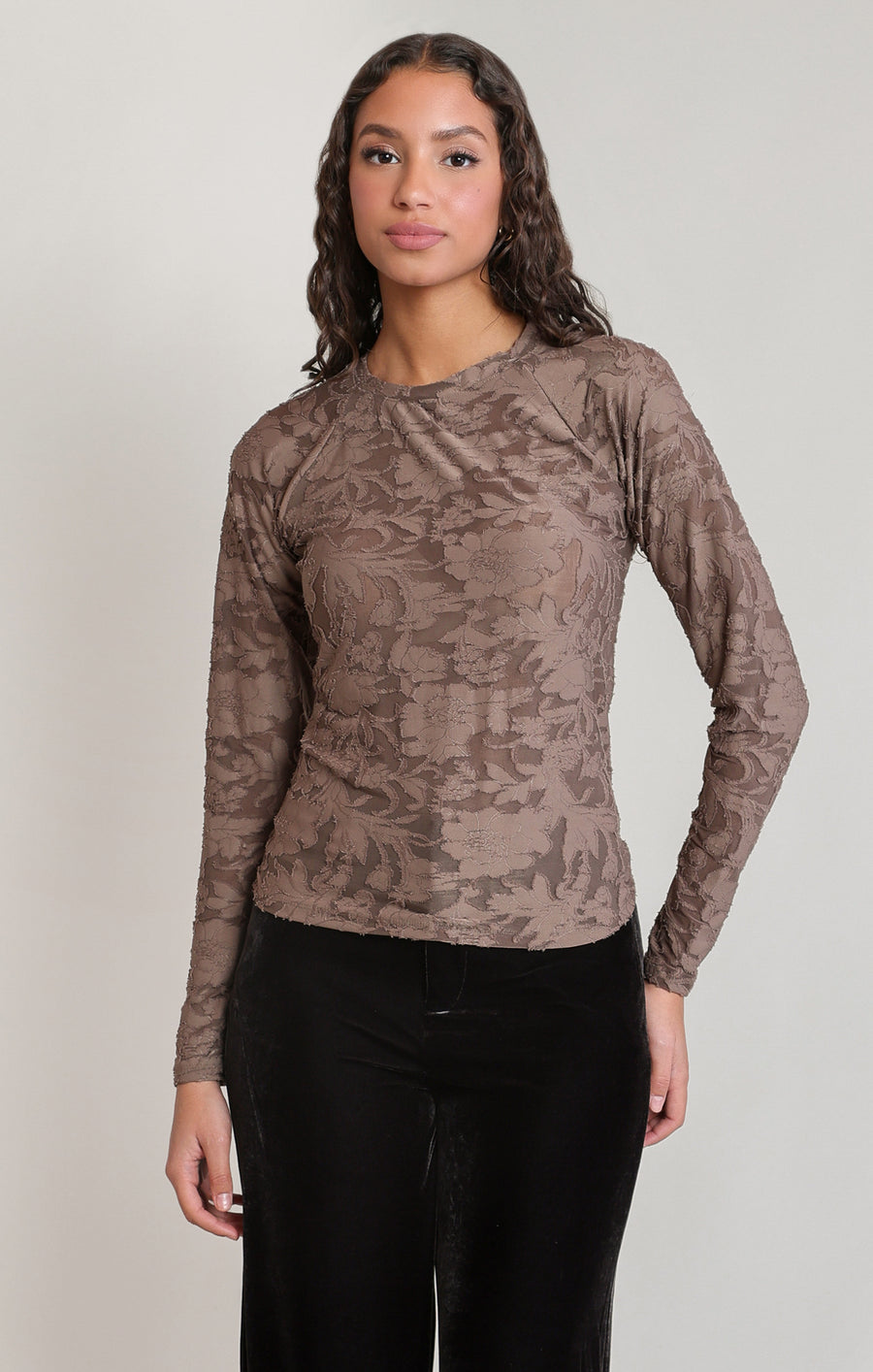 2824025 D Floral Long Sleeve Tee