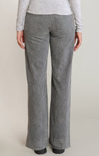2825255 D Snake Print Jean