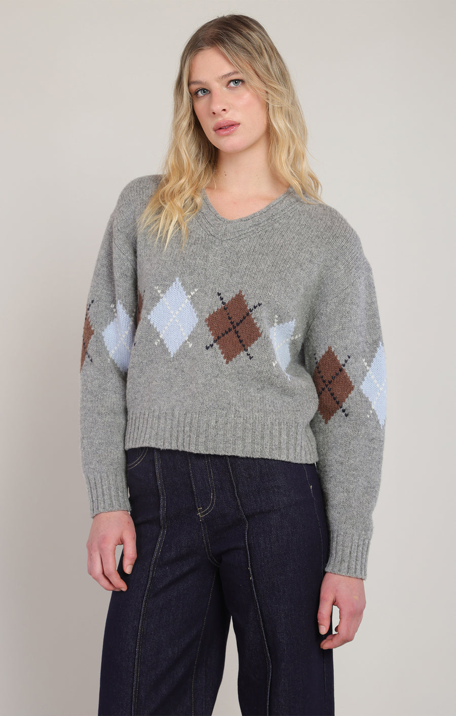 2827040 DG Argyle Sweater Top