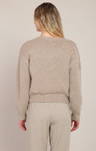 2827041 DG Flower Embroidered Sweater Top