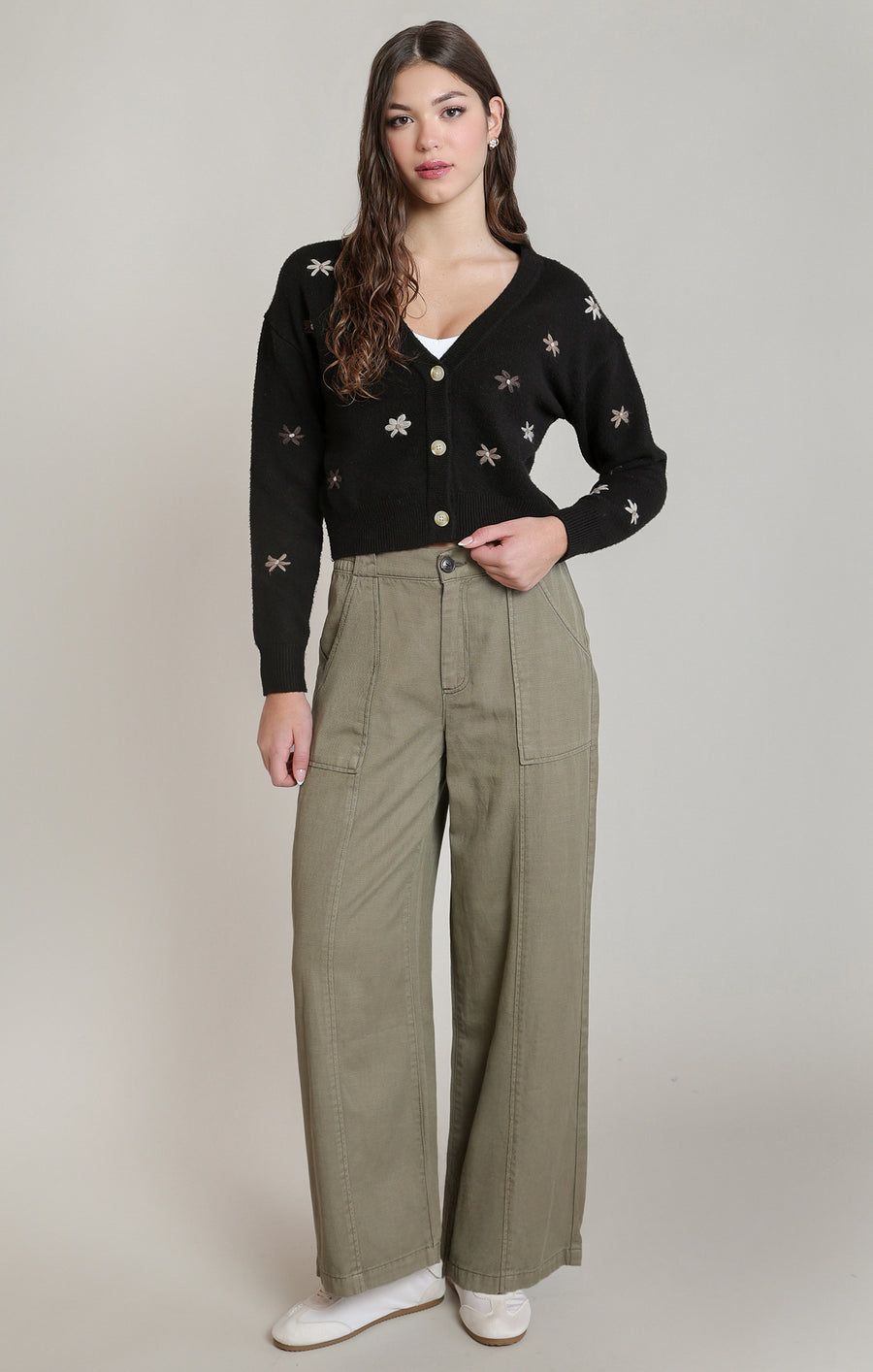 2827274 D Embroidered Flower Cardigan