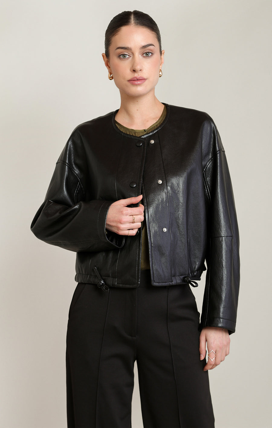 2829514 T Collarless PU Jacket