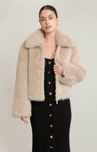 2829519 T Faux Fur Jacket