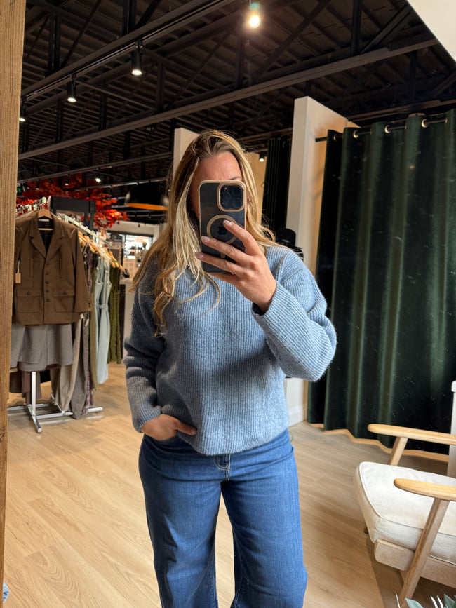 41287C Blue Sweater
