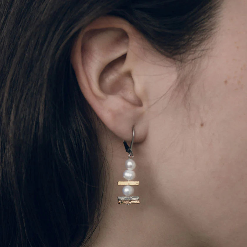 Lyzem Earrings Pearl & Trio