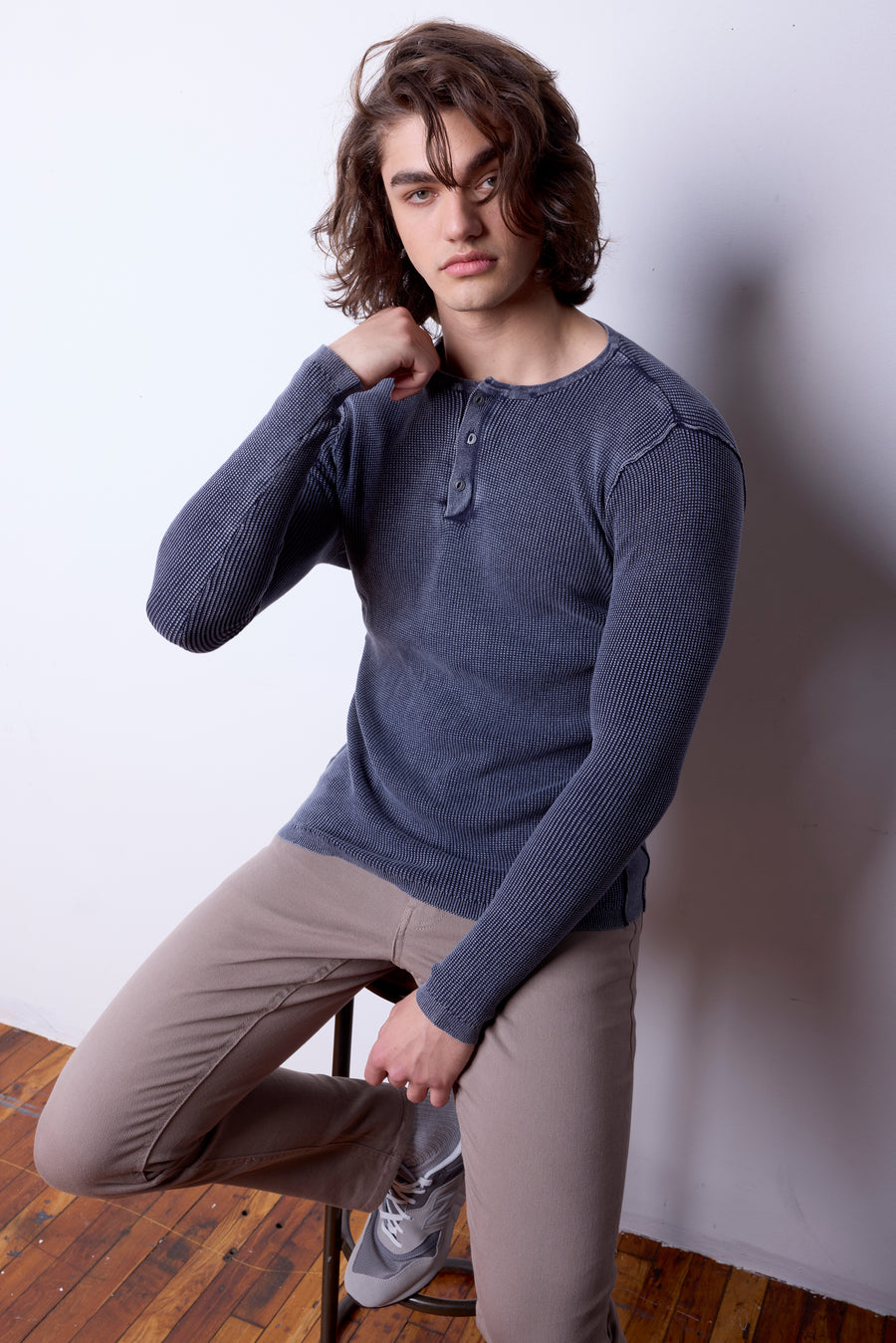 76MS329S Henley Sweater - Acid Wash