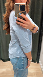 3/4 Sleeve V-Neck Tee w/ Curve Hem Frost