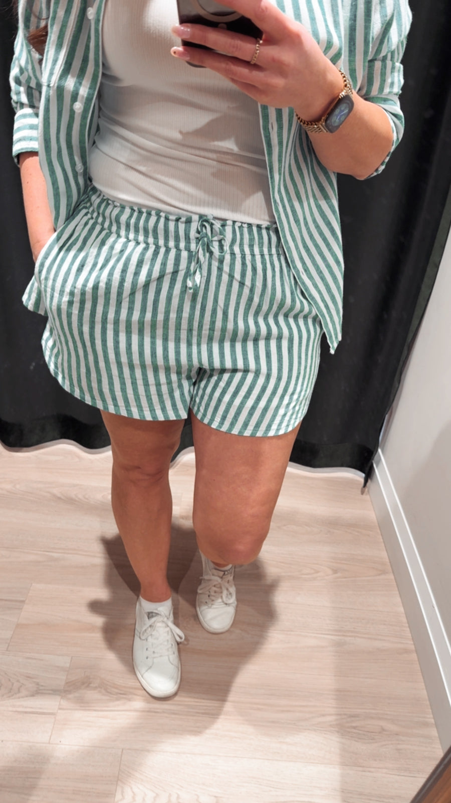 The Perfect Linen Stripped Short La Palma