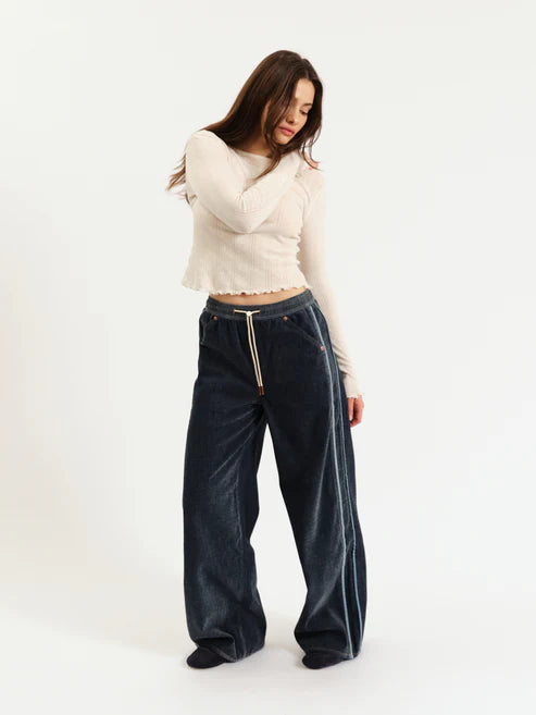 Cozy Jean Pull- On Wide Leg Sky Whisper