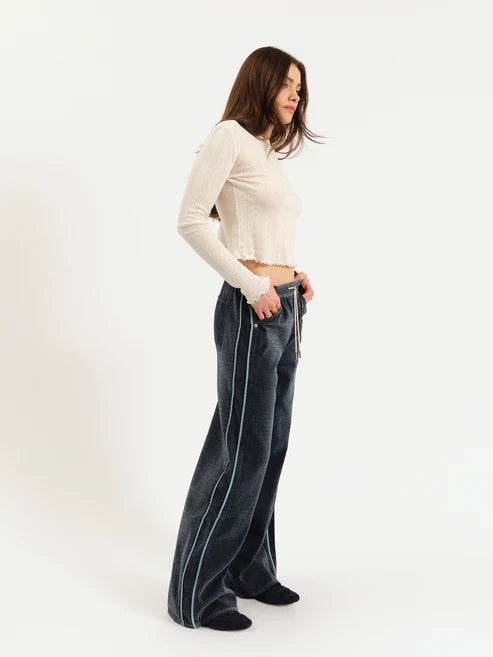 Cozy Jean Pull- On Wide Leg Sky Whisper