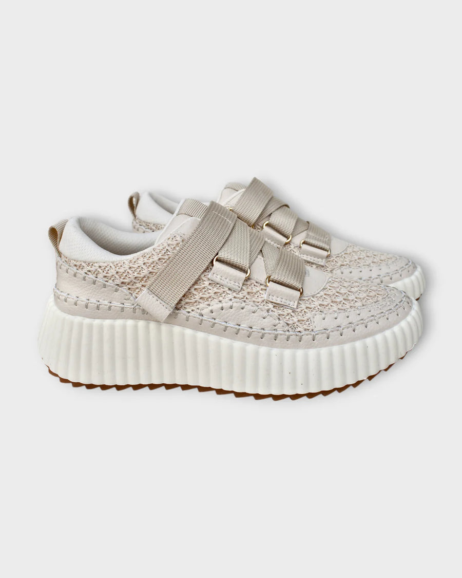 Tyche Step Forward Beige