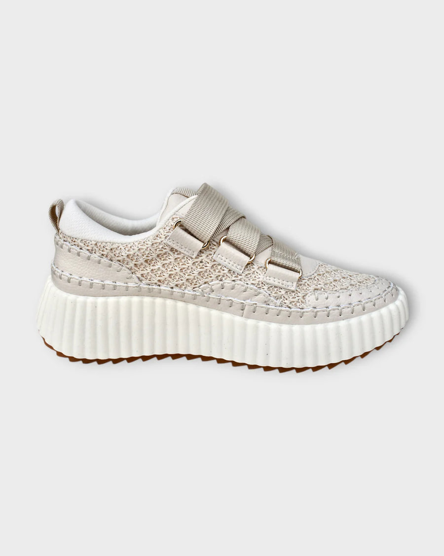 Tyche Step Forward Beige