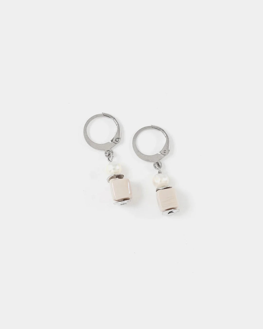 Deimos Earrings
