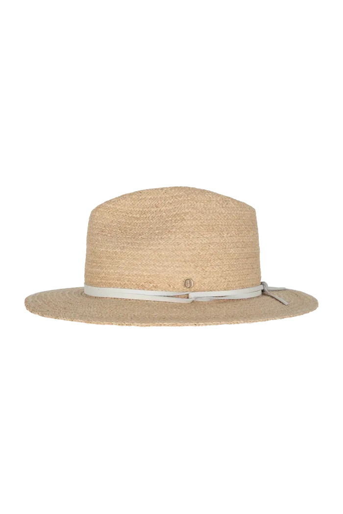 Pearl Safari