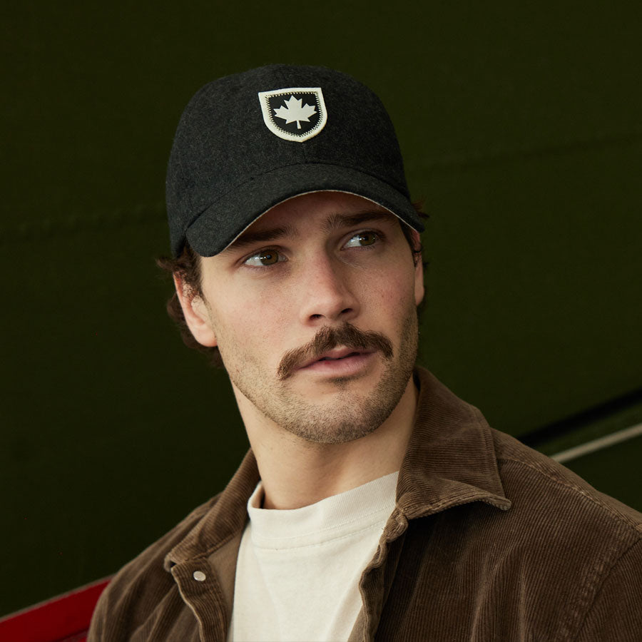 Canada Shield Wool Cap Black
