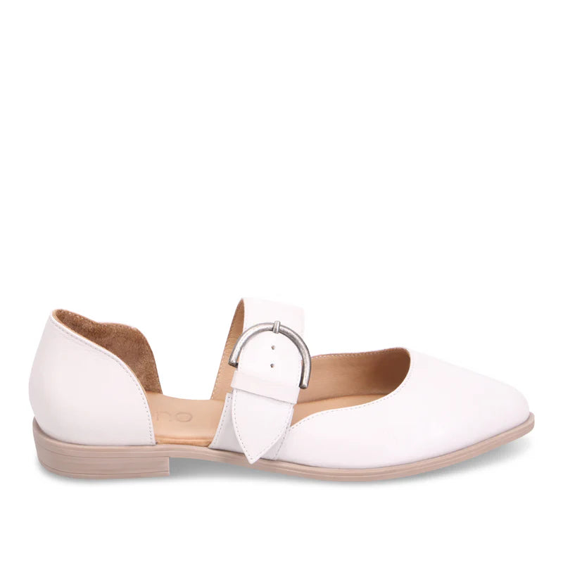 Brittany Flats Ice White