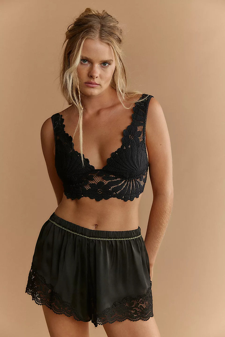 Petal Party Lace Plunge Bralette Black