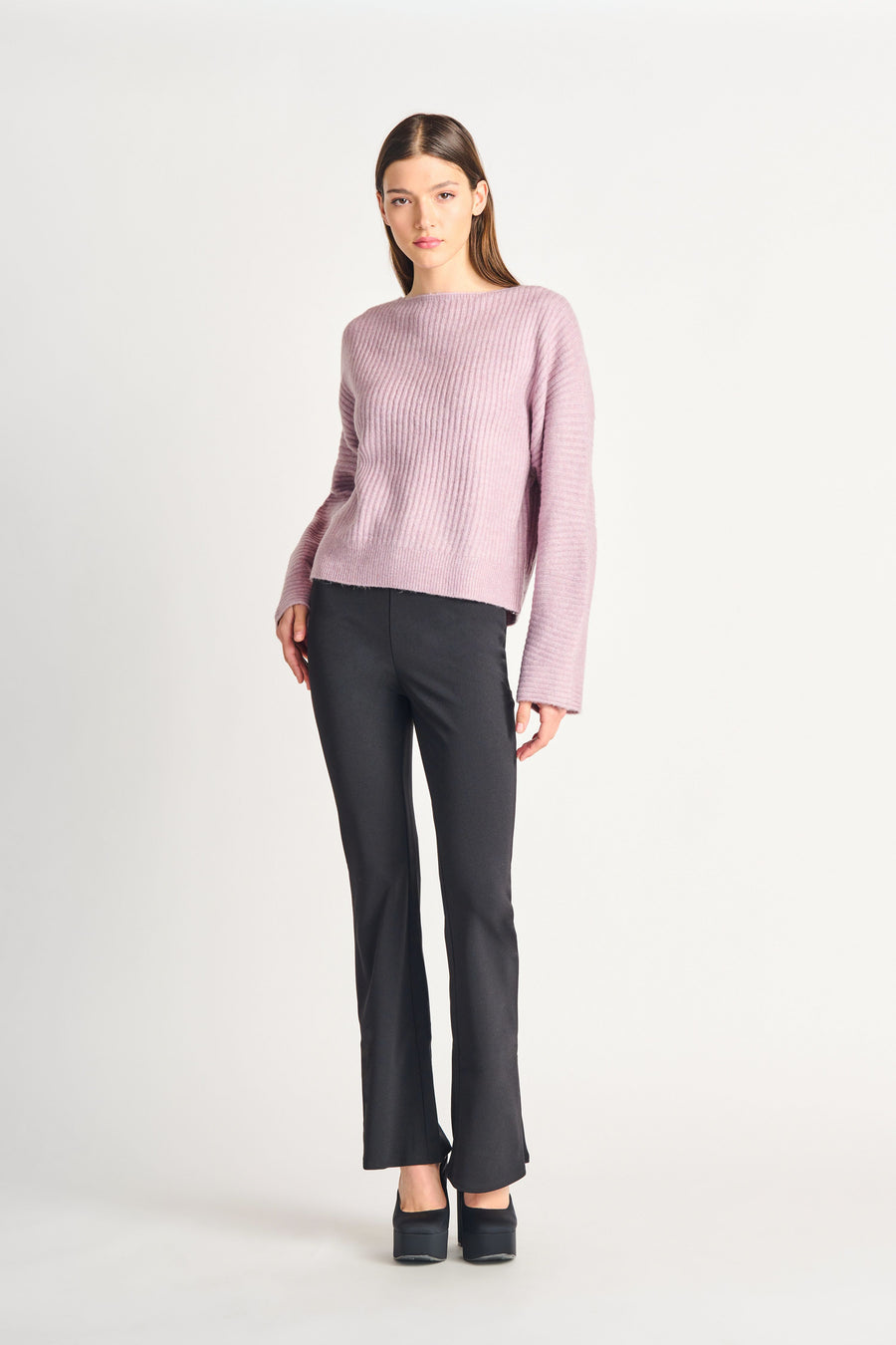 2227069 D Wide Ribbed Sweater