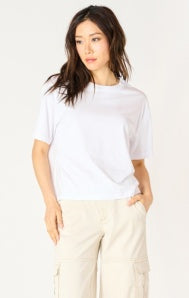 2624042D Essential Tee White